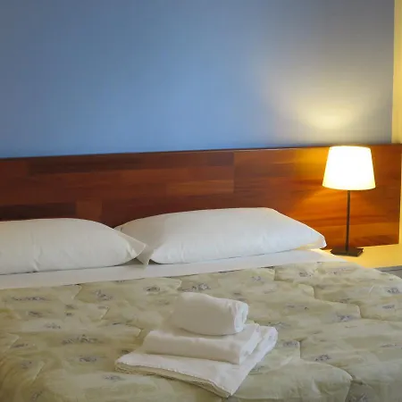 Mini-hôtel Corridore